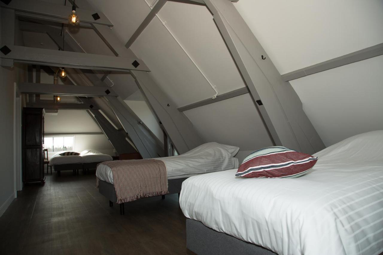 B&B groepsaccommodatie De Pastorie Lage Mierde Extérieur photo
