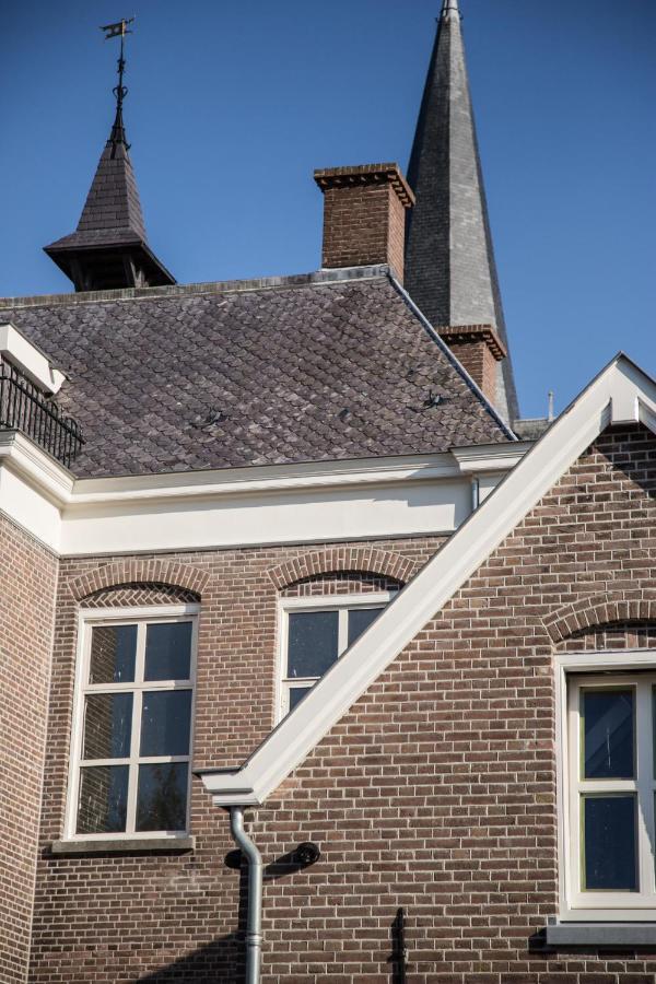 B&B groepsaccommodatie De Pastorie Lage Mierde Extérieur photo