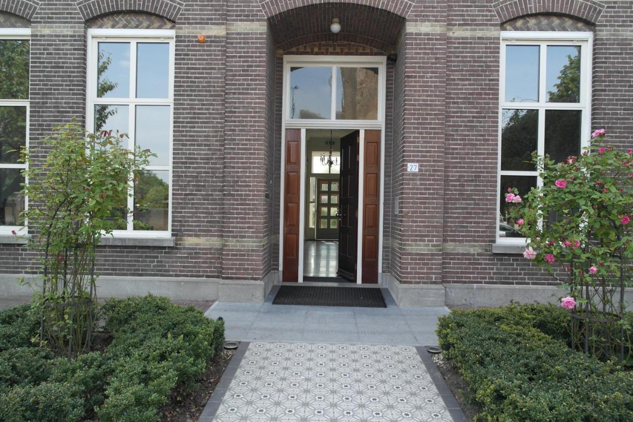 B&B groepsaccommodatie De Pastorie Lage Mierde Extérieur photo